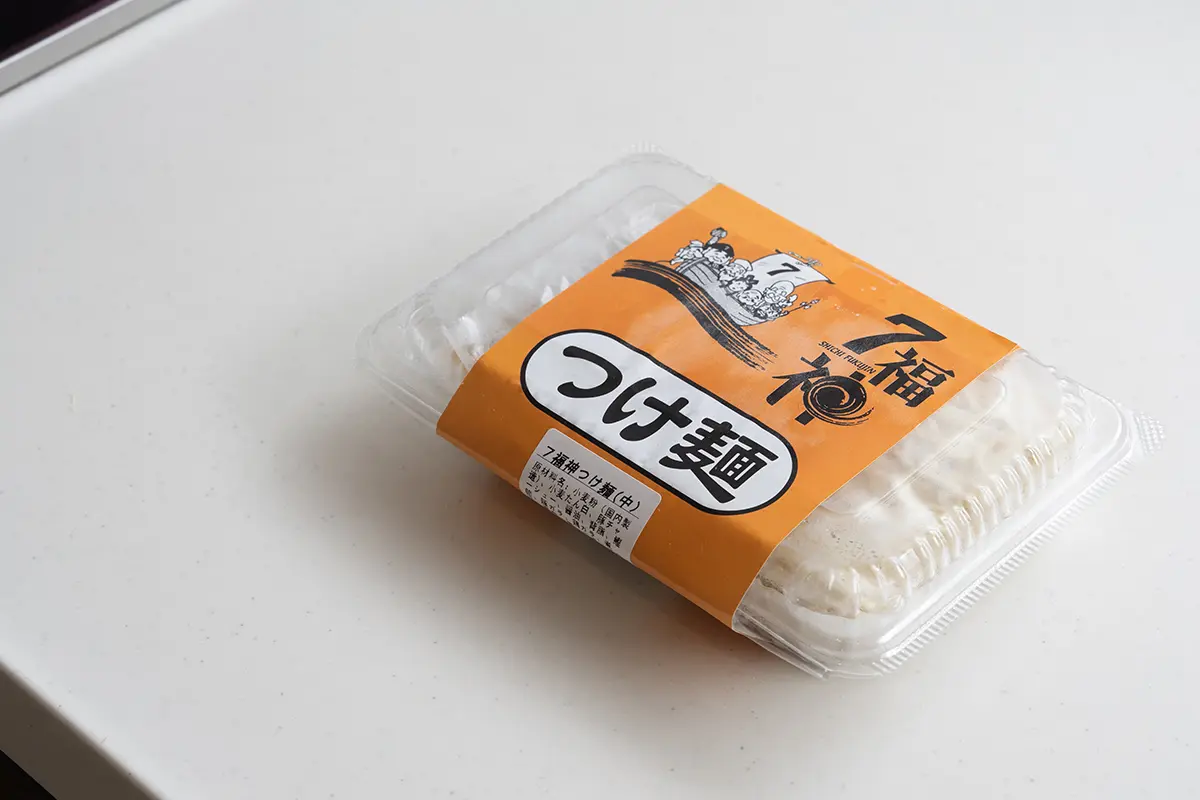 7福神つけ麺 商品パッケージ